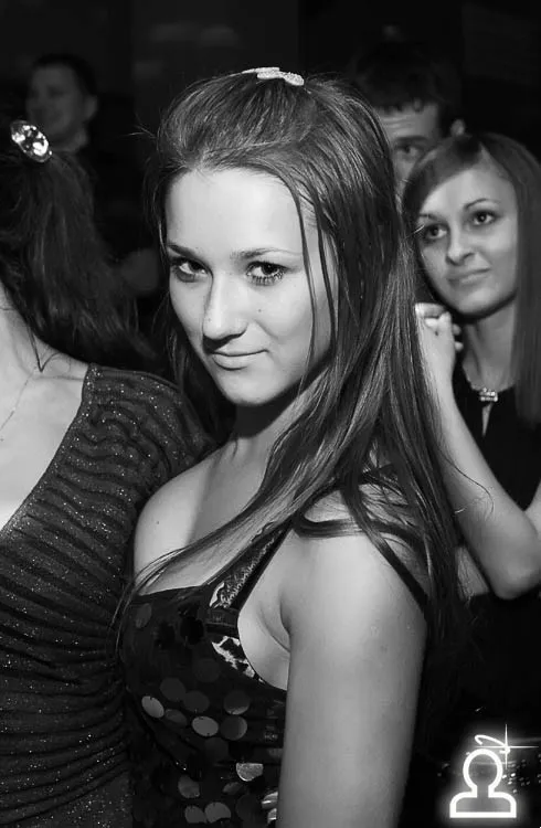 Girls and auto