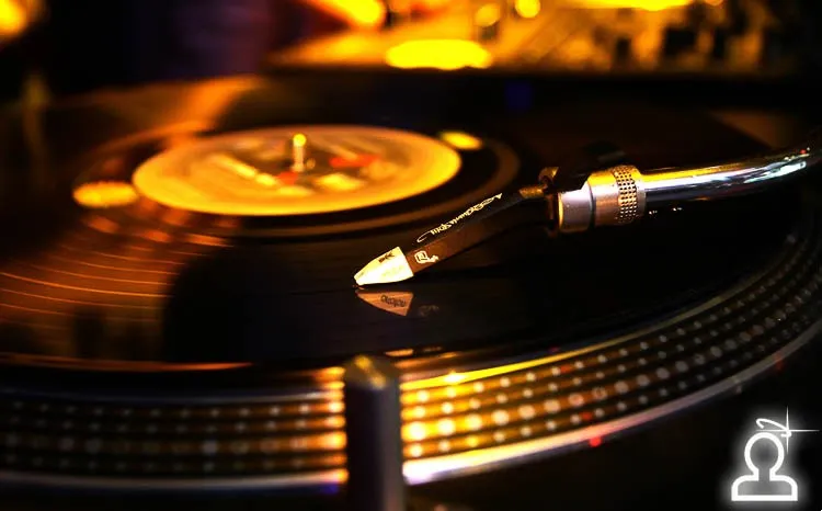 Dj Dlee