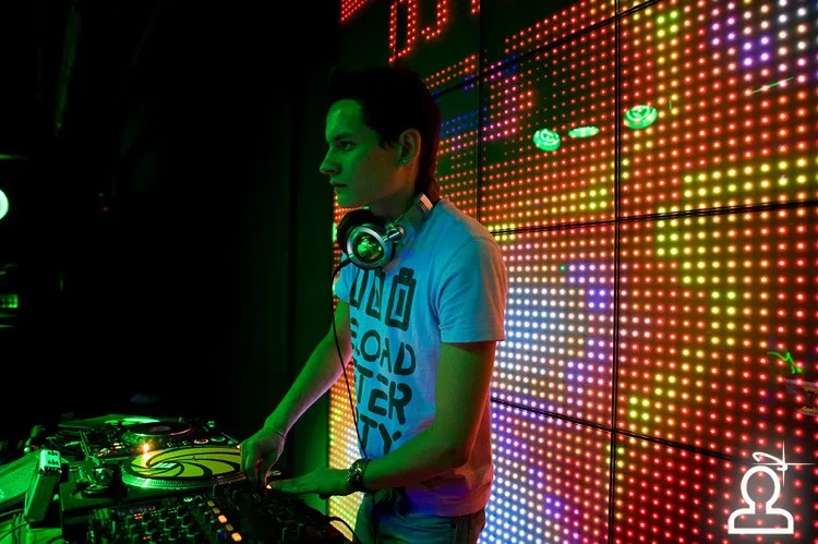 Non stop party
