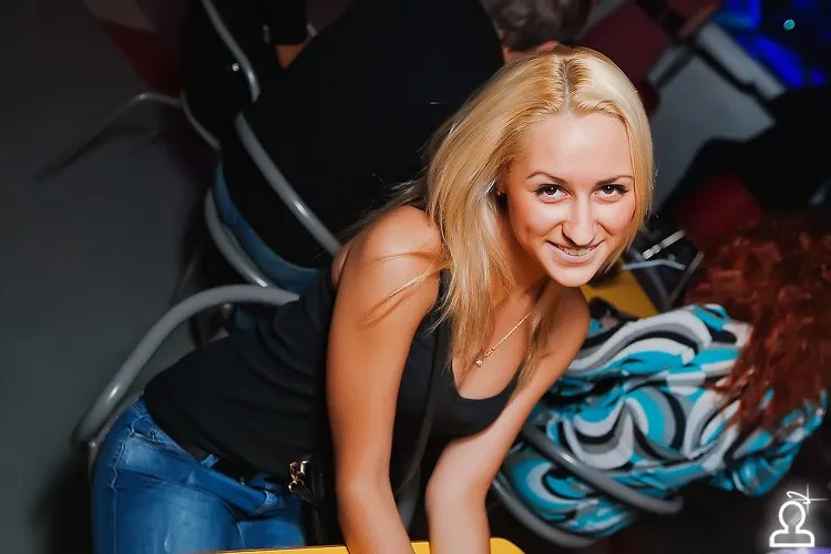 BEN DJ & MELANIE ESTELLA