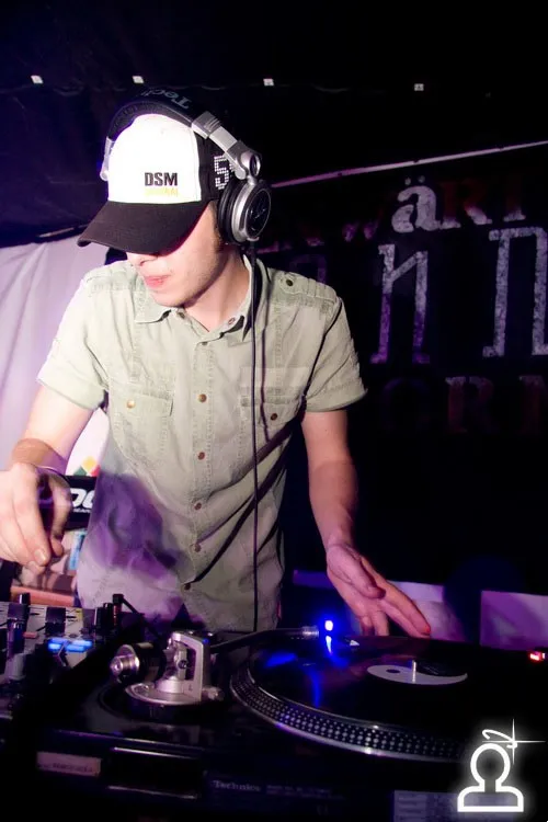 TECHNO FERMA / DJ Geralda