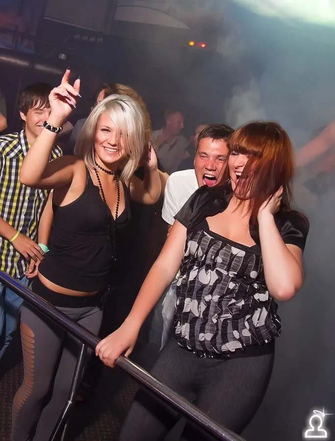 After Party Sunvibes - "Flash Back"