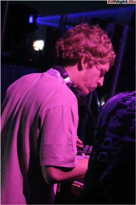 Gatecrasher 2004