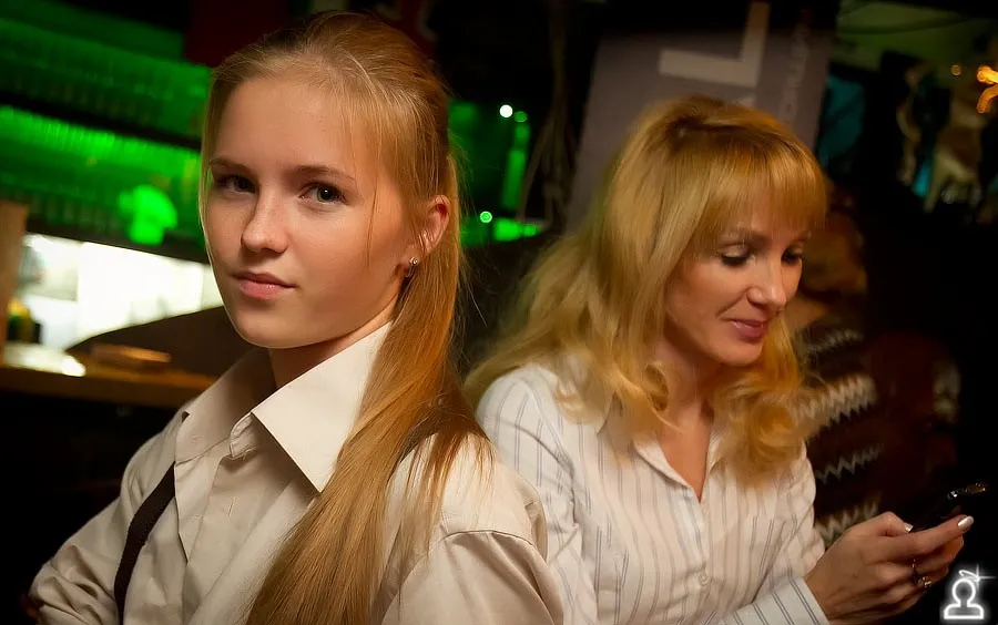 Shake it party: Соседи