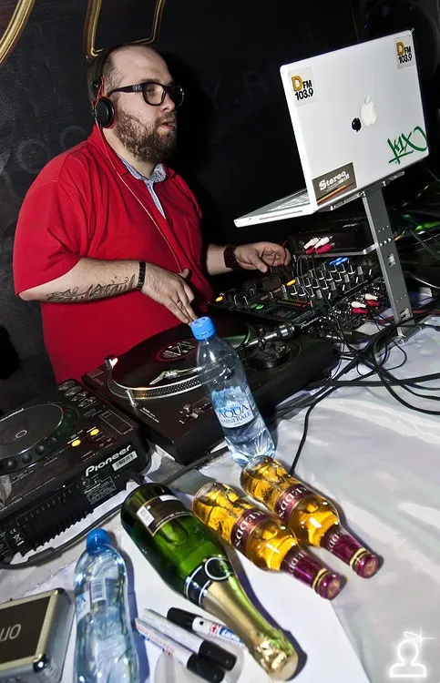 Dj Begowatt & DMC Feel