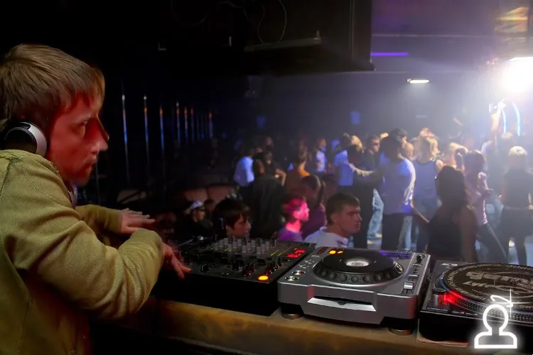 Dj Кореец
