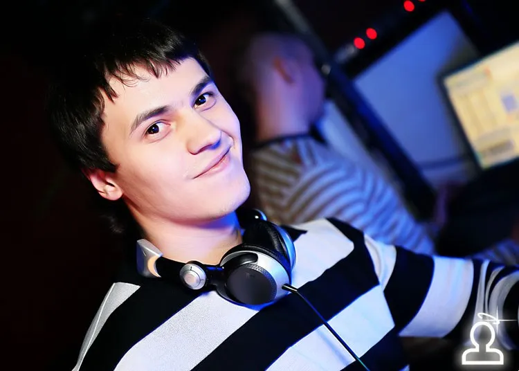 Dj SLAVA SHELEST