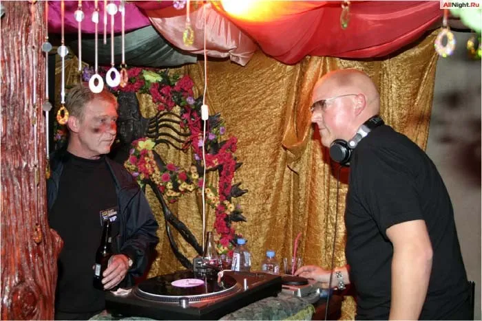 DJ Lindo Martinez