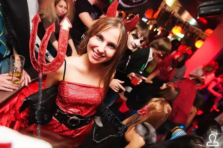 Halloween - Охотники за вампирами