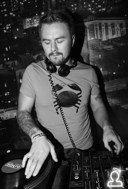 Dj Dlee
