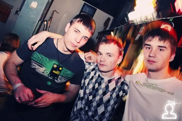 TOUR DE TRANCE: TRANCE MANIACS