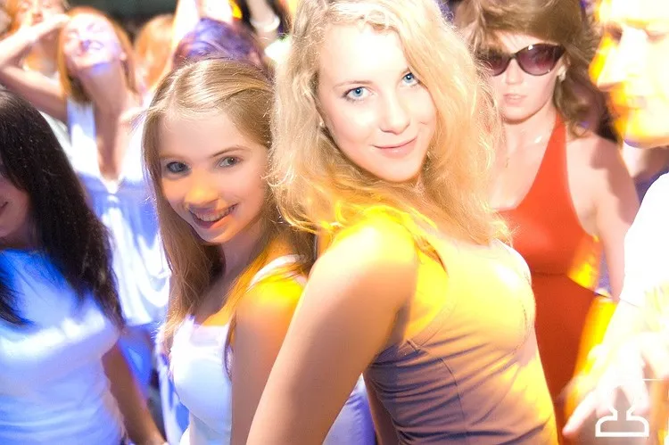TOUR DE TRANCE: Dj Ronski Speed
