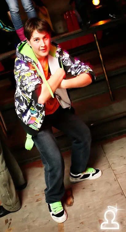 JumpStyle vs TecktOnik
