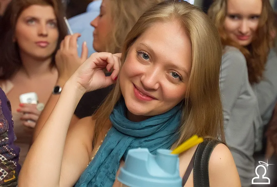 С возвращением, Диван
