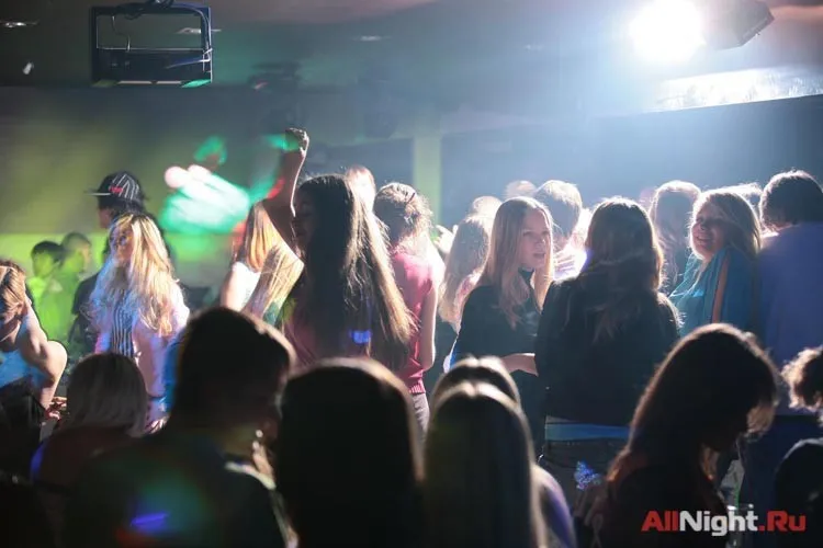 Dj Annie (b.club Moscow)