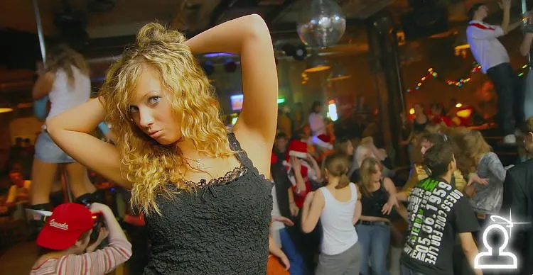 Happy New Year Pre Party: ГУДБАЙ ПИГГИ!