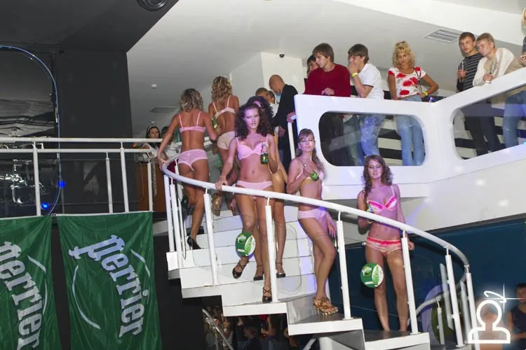 Perrier night