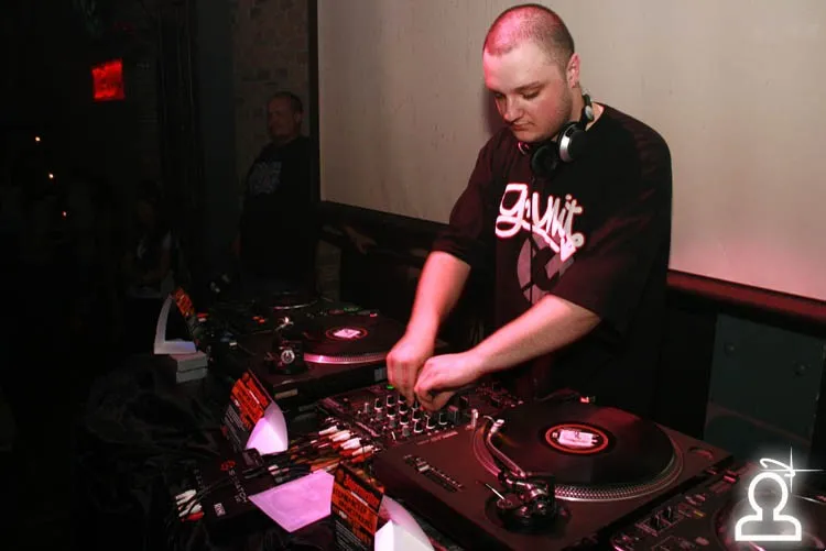 PORNO KING / DJ Nicky Jazz