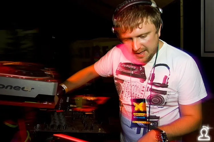 BUTTERFLY DJ SESSION 2011