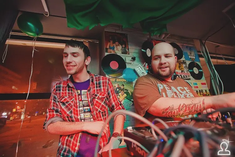 HB Dj Fiesta