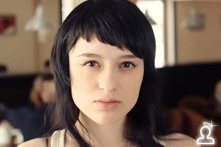 Лунабас едет