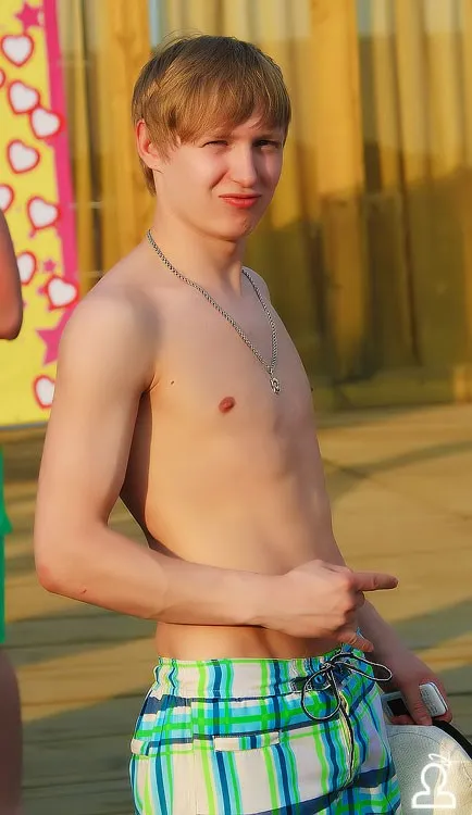 DOЖDЬ 3 года/ Beach party