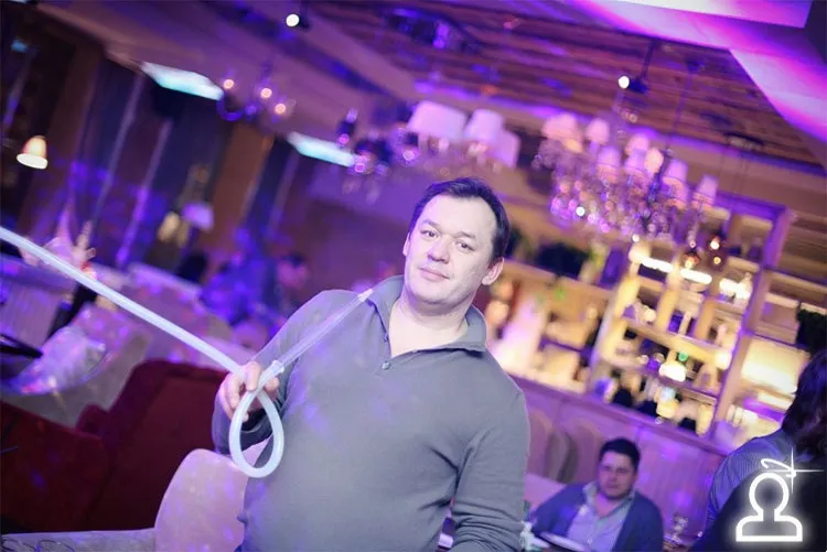 Dj Zharov