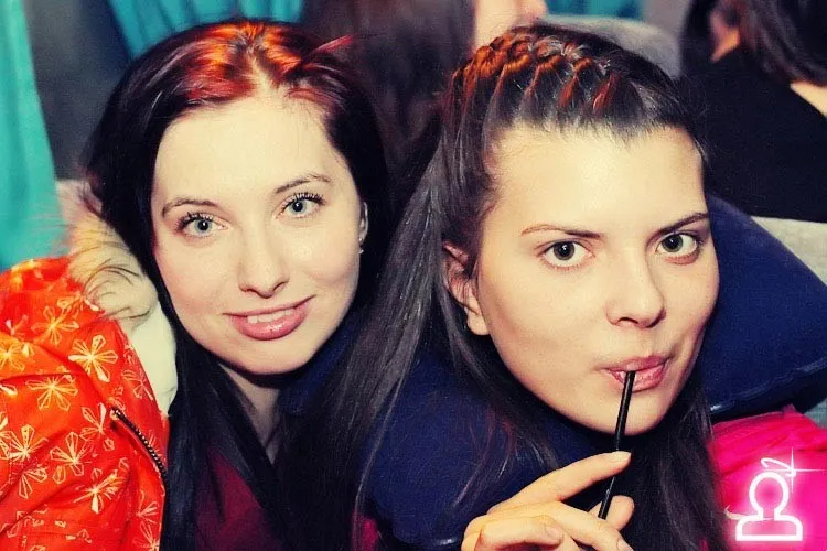 Лунабас едет