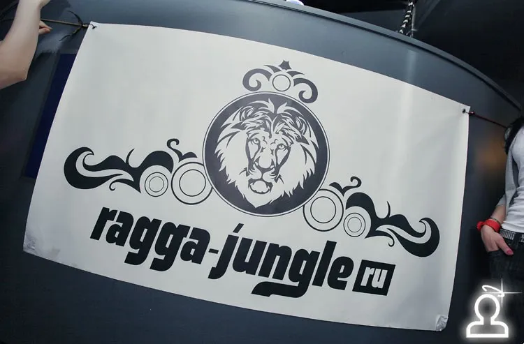 I LOVE JUNGLE / Steppa Style & Mr. Kingston