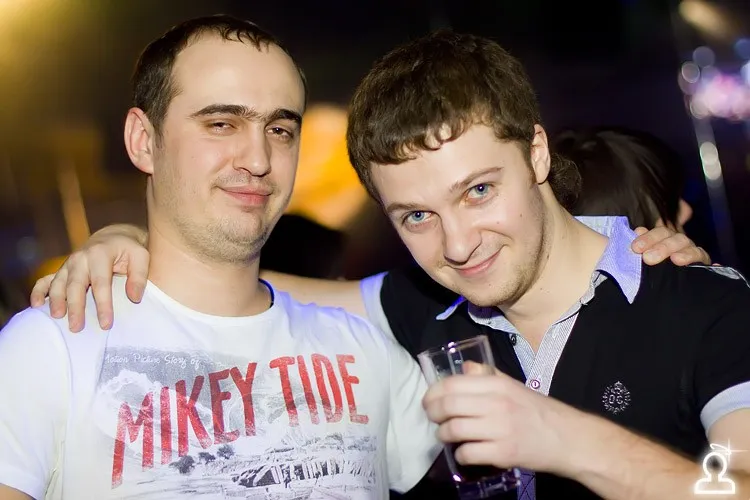 Allstars Flash Back