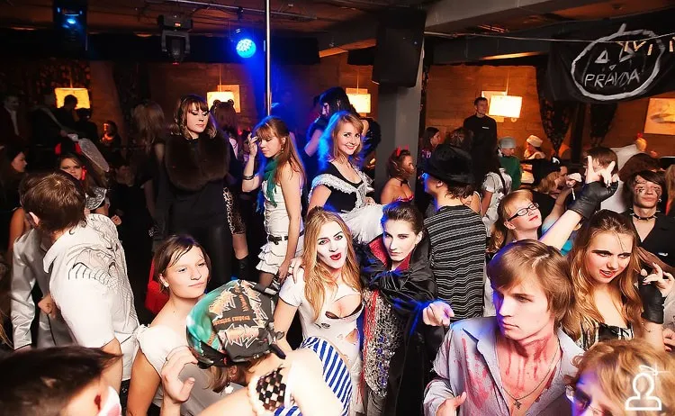 Halloween - Охотники за вампирами