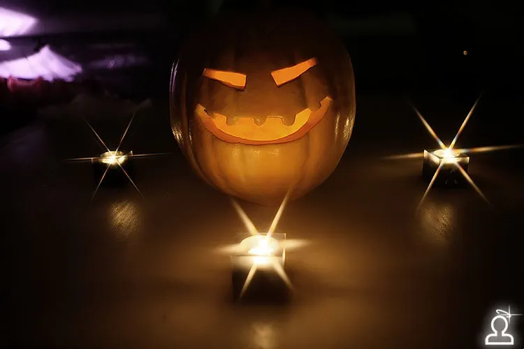 HALLOWEEN PARADE