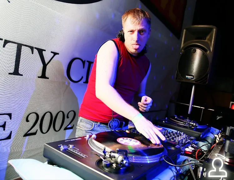 DRUM AND BASS ARENA