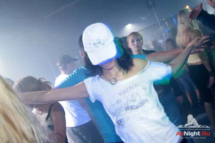 Dj Karpekin - клуб Pulse
