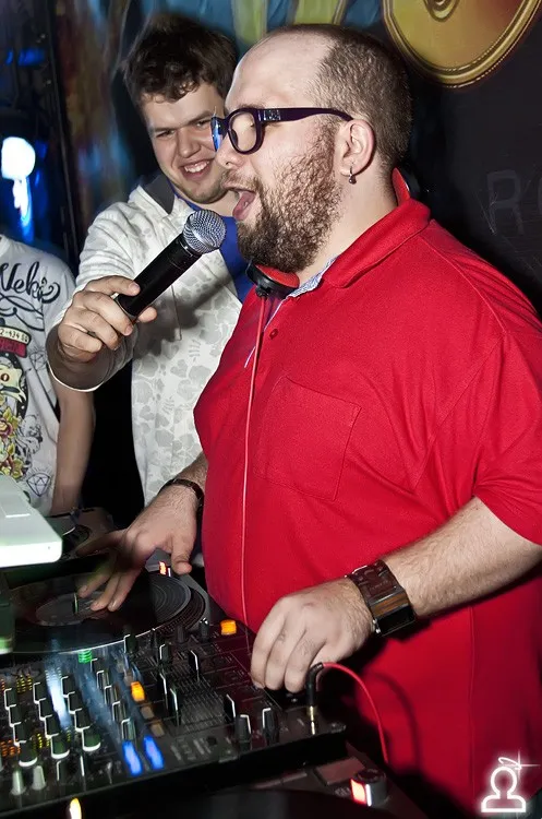 Dj Begowatt & DMC Feel