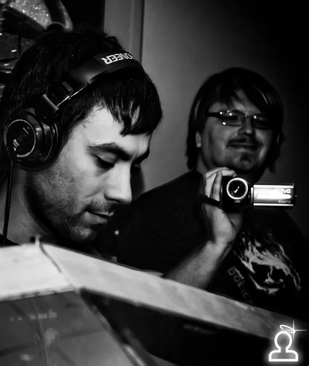 HB Re_play / Robert Babicz