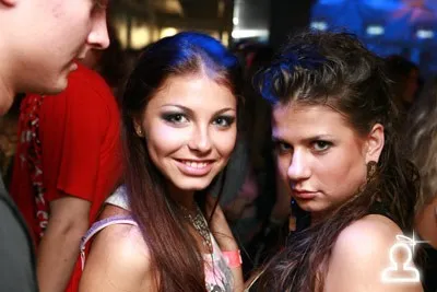 globus air party