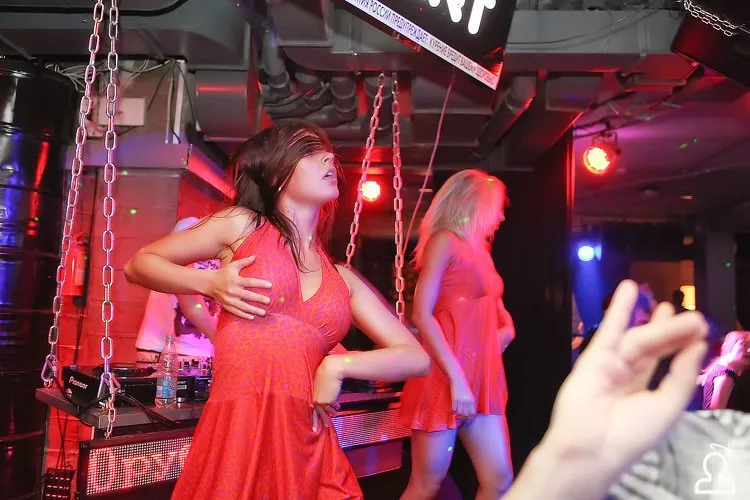 DISCO HIT