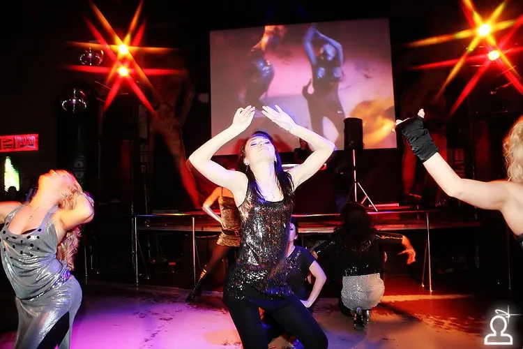 Dance Fabrique