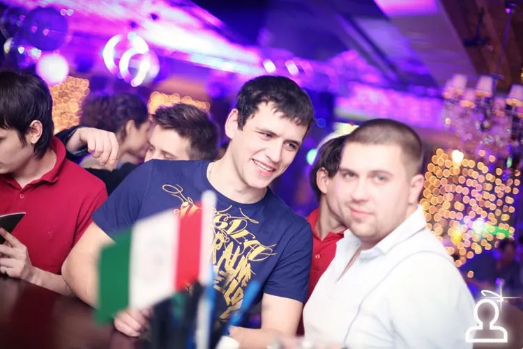 Dj Zharov
