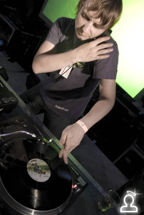 Sunvibes 2008 /манящие вибрации луны