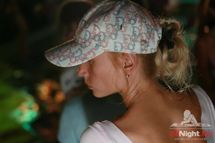 WEST`S COAST PARTY