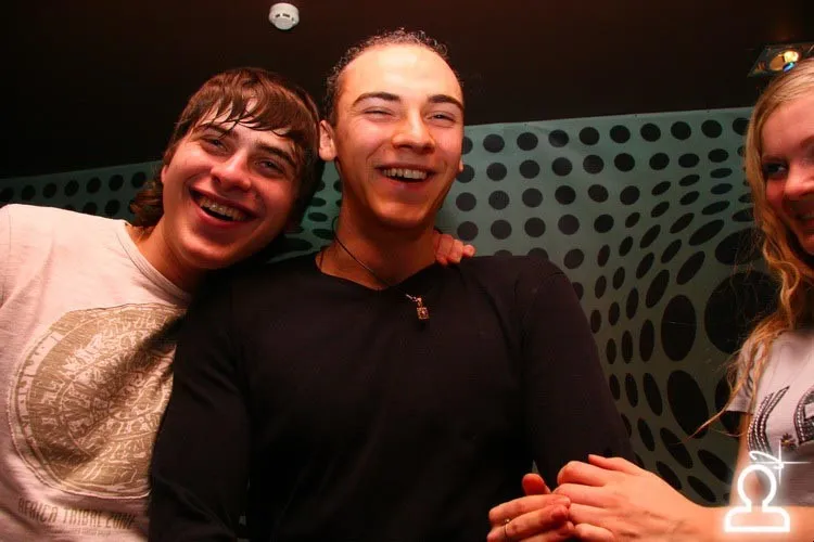 Закрытие Poppers Party