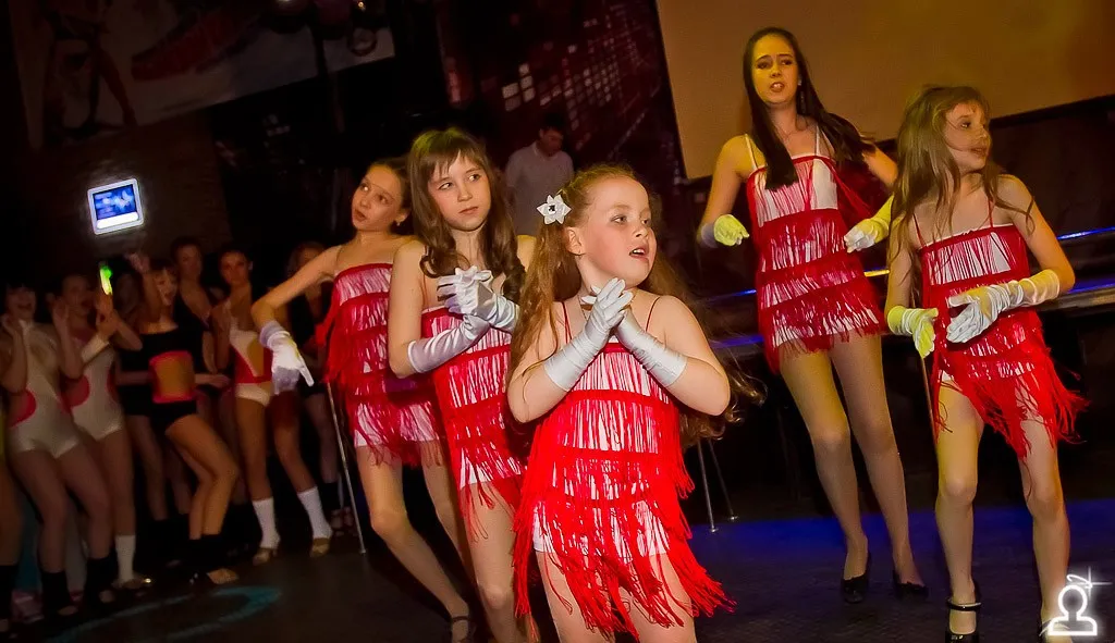 SHAKE IT PARTY B-DAY