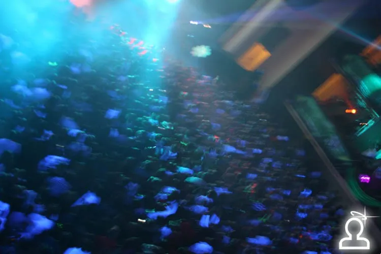 GLOBALCLUBBING Year: Ноябрь Tiesto