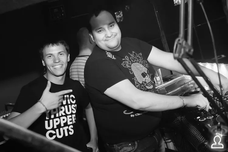 DJ RENAT