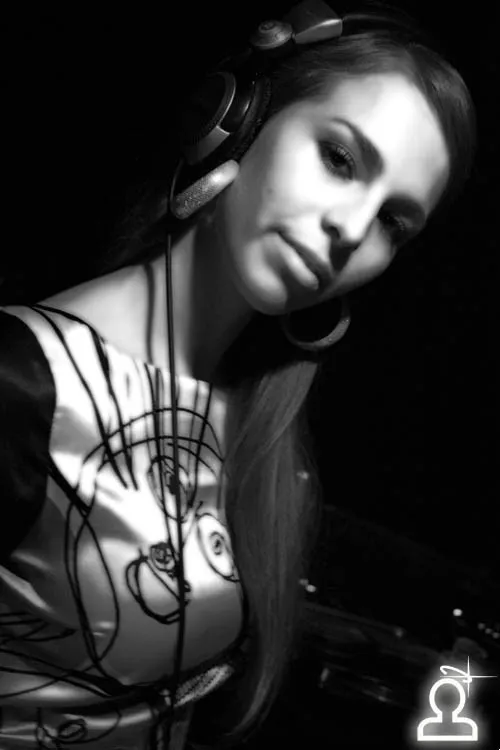 Grand Open/ Dj Smash, Dj She