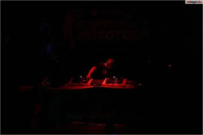 Dj $hu$hukin & Lisa Loud