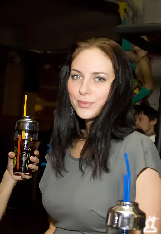 Dj Makarenko