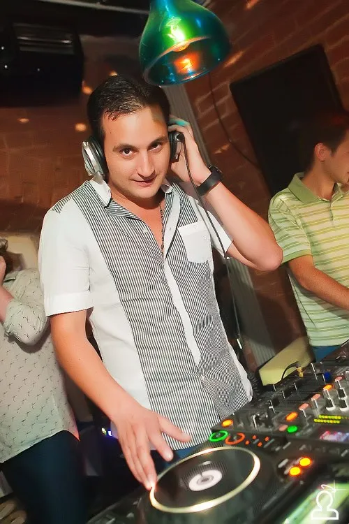 Dj Dan
